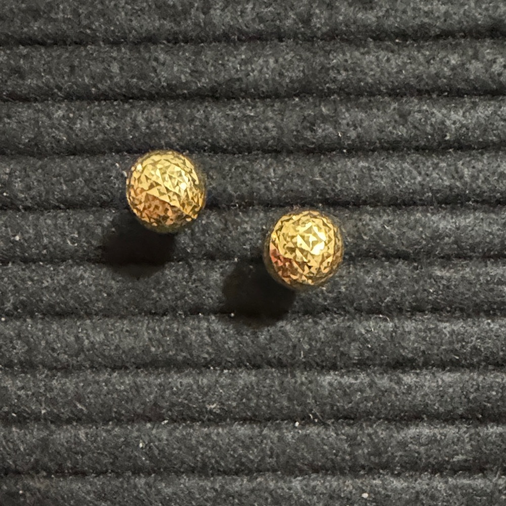 18K Saudi Gold - Gold Ball Earrings
